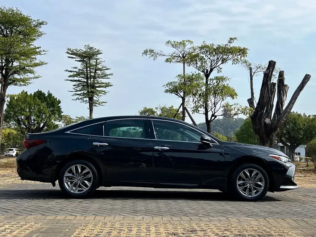 Toyota Avalon 2022 из CN, фото 5