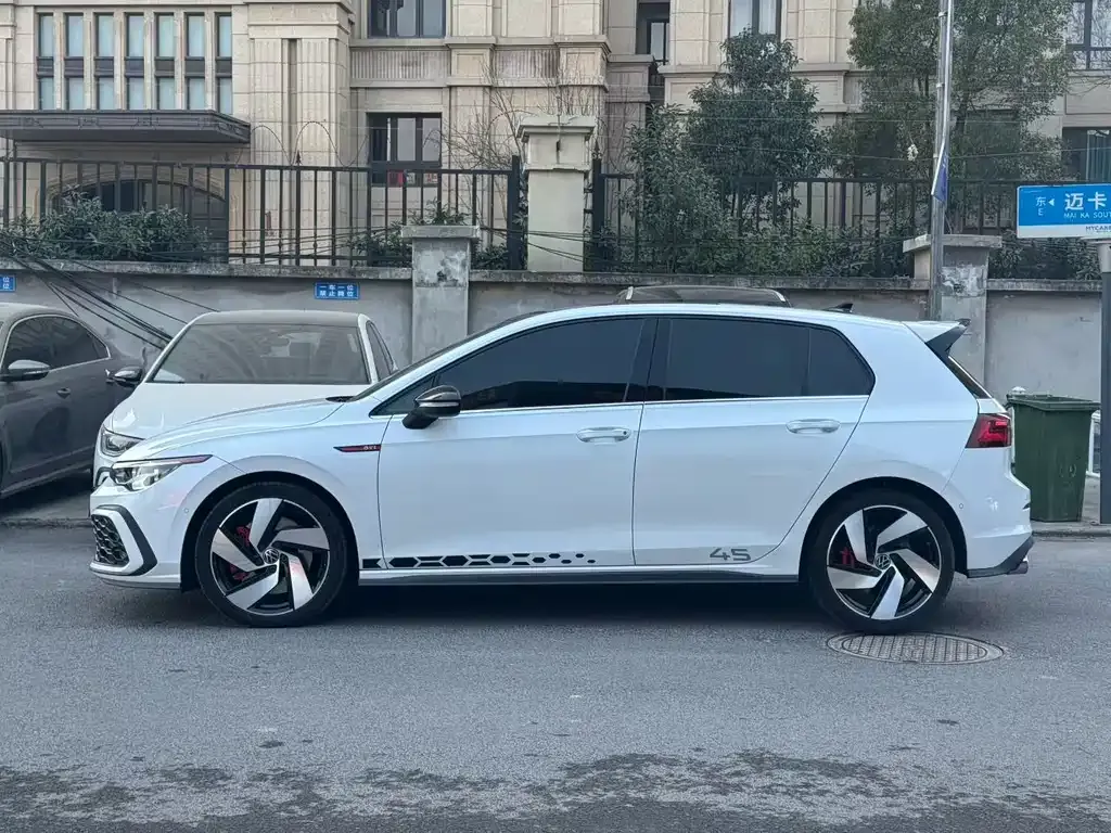 Volkswagen Golf GTI 2022 из CN, фото 8