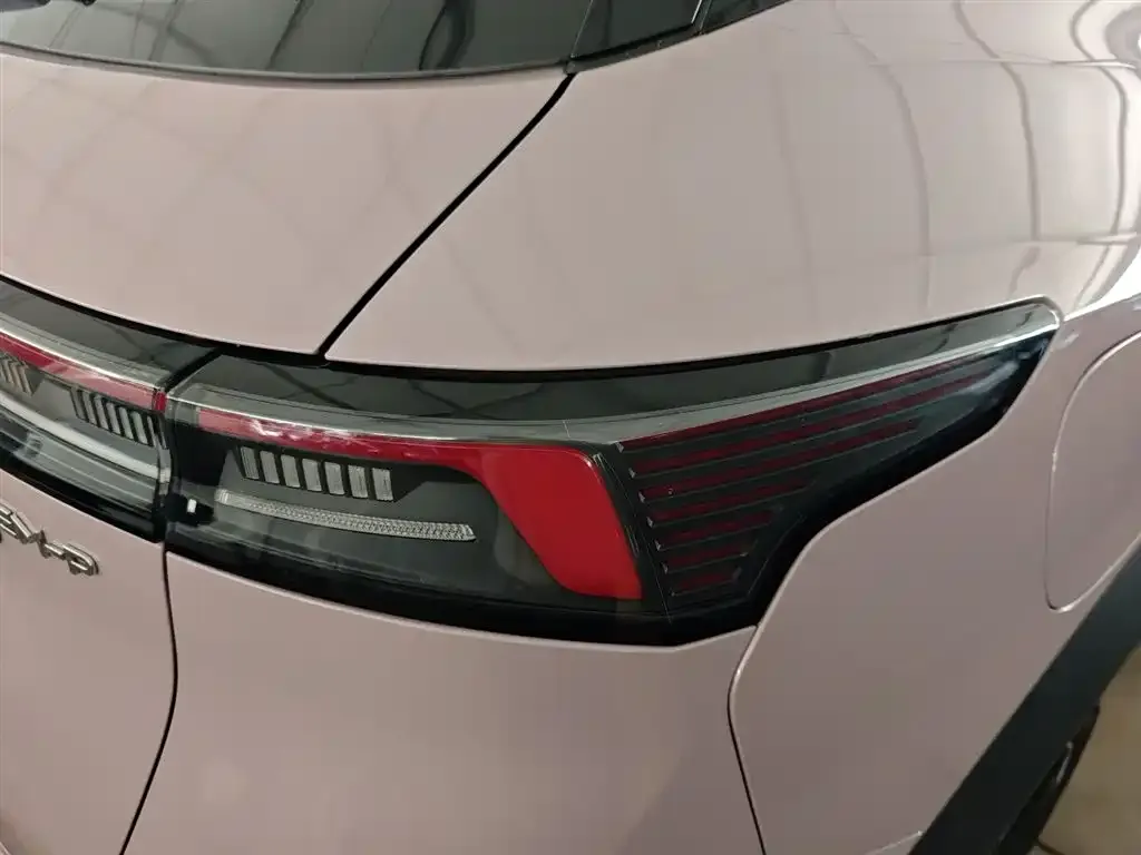 Lynk & Co 06 EM-P 2024 из CN, фото 9