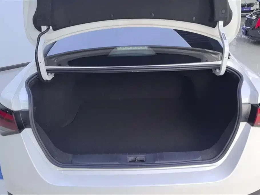 Nissan Sylphy 2024 из CN, фото 6