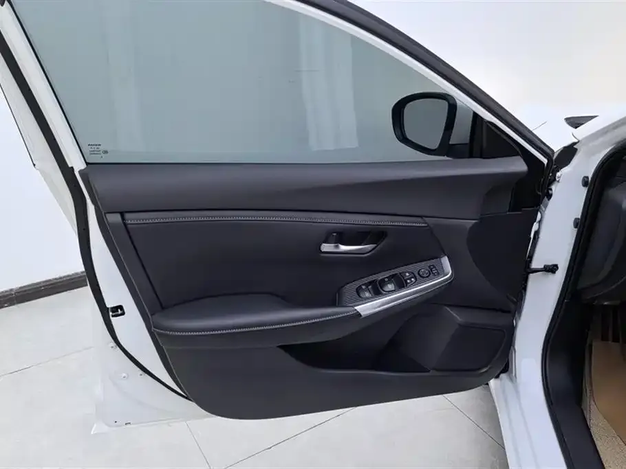 Nissan Sylphy 2024 из CN, фото 5