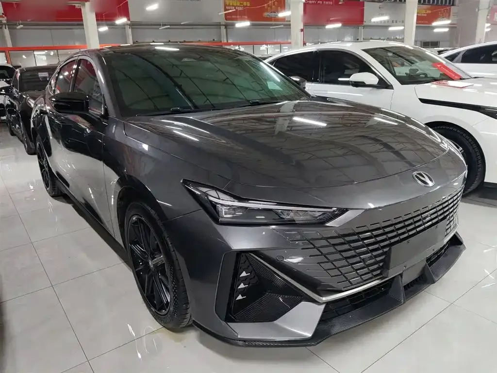 Changan UNI-V 2025 из CN, фото 4