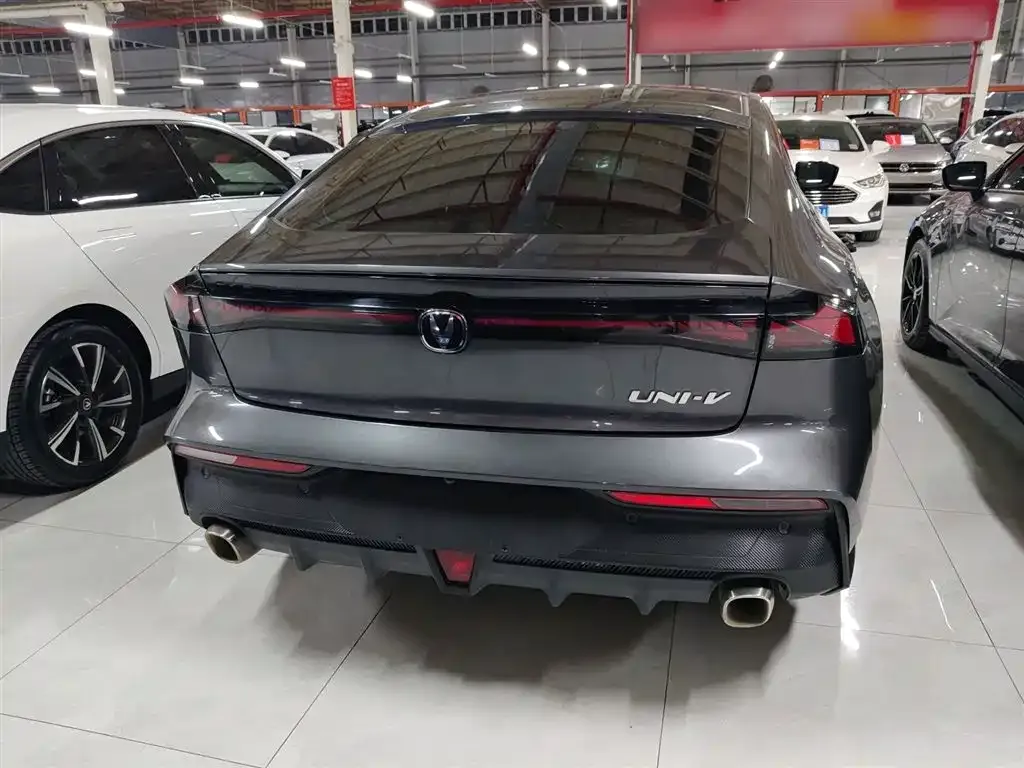 Changan UNI-V 2025 из CN, фото 6