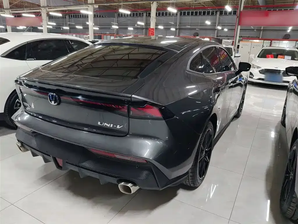Changan UNI-V 2025 из CN, фото 7