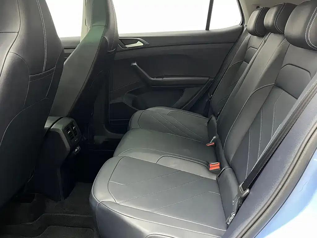 Volkswagen Tharu 2024 из CN, фото 10