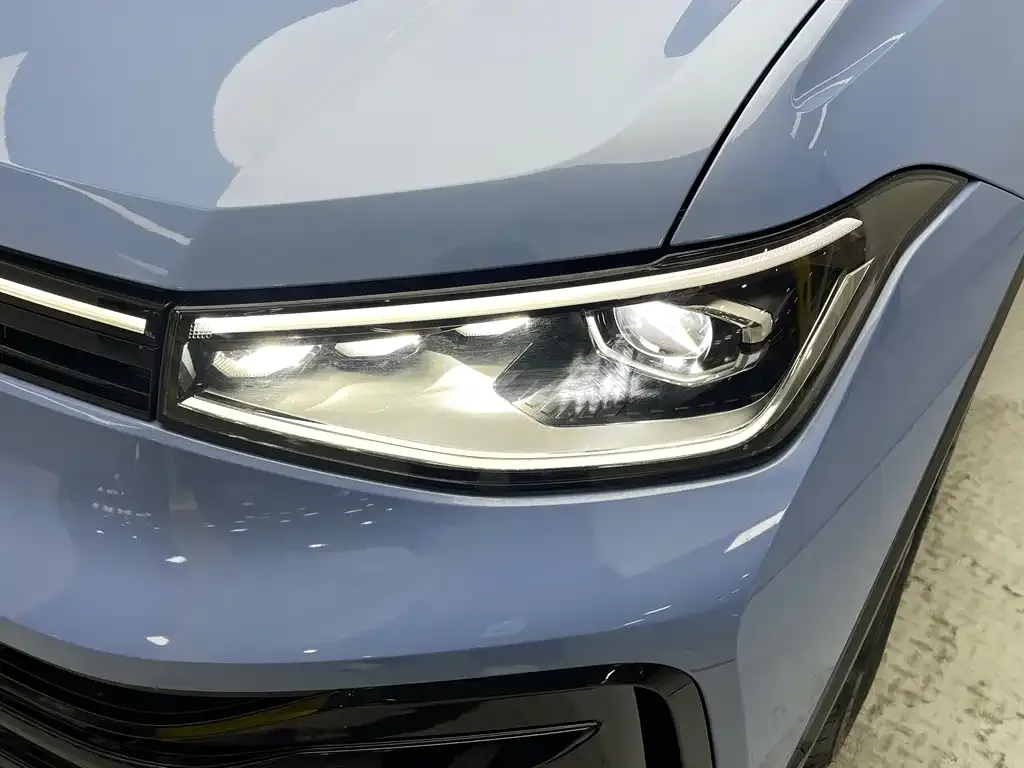 Volkswagen Tharu 2024 из CN, фото 7
