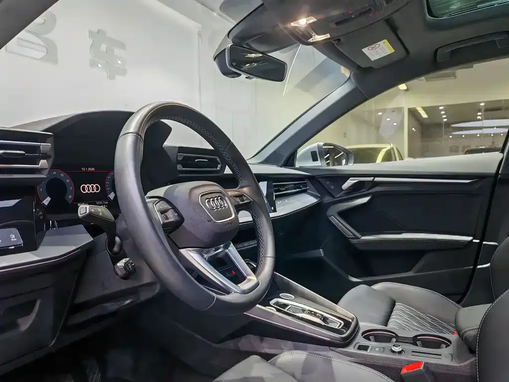 Audi A3 2025 из CN, фото 6