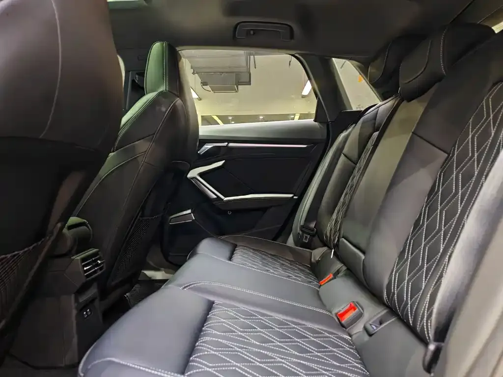 Audi A3 2025 из CN, фото 9