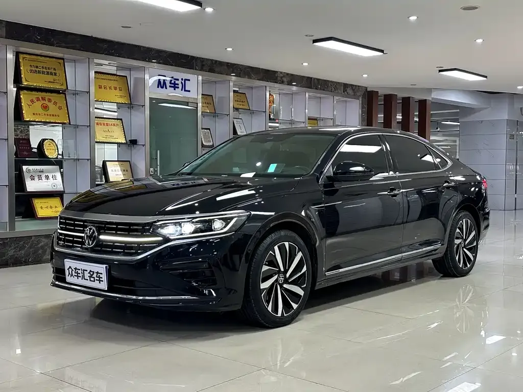 Volkswagen Passat 2022 из CN, фото 1