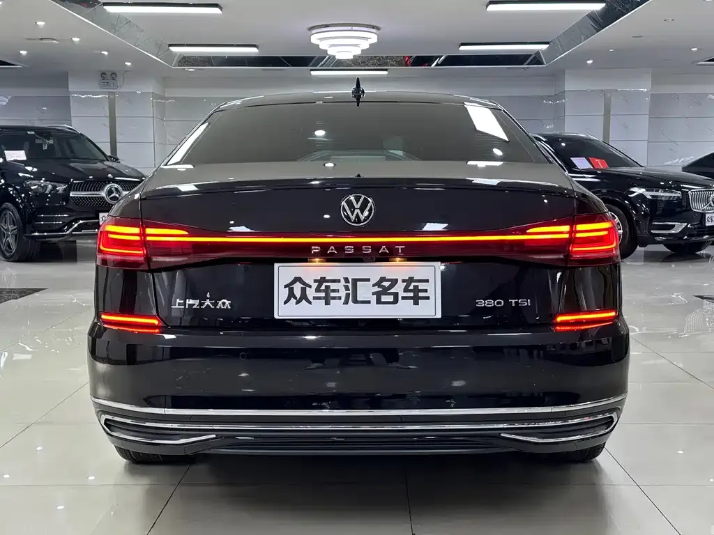 Volkswagen Passat 2022 из CN, фото 5