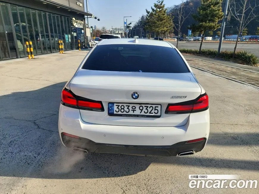 BMW 5-Series 2022 из KR, фото 9