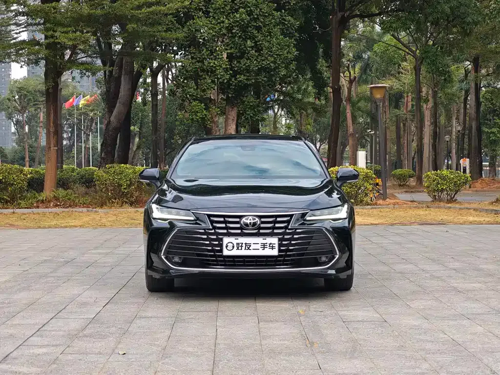Toyota Avalon 2023 из CN, фото 2