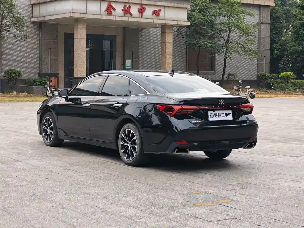 Toyota Avalon 2023 из CN, фото 7