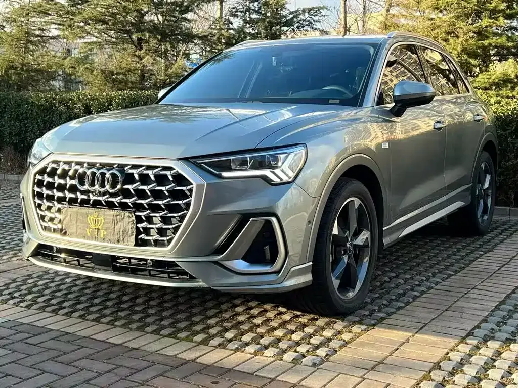 Audi Q3 2023 из CN, фото 1