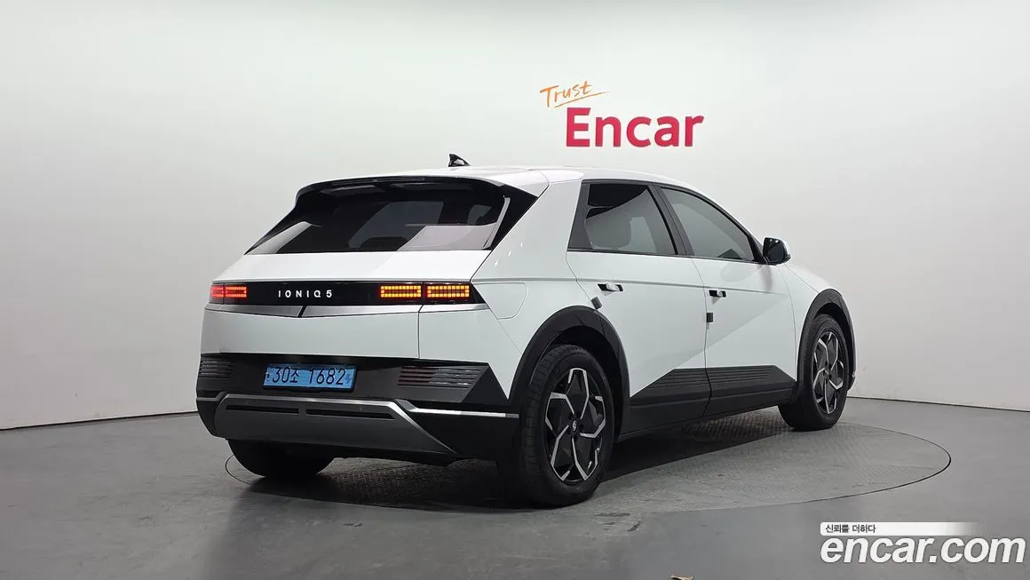 Hyundai Ioniq5 — фото 2