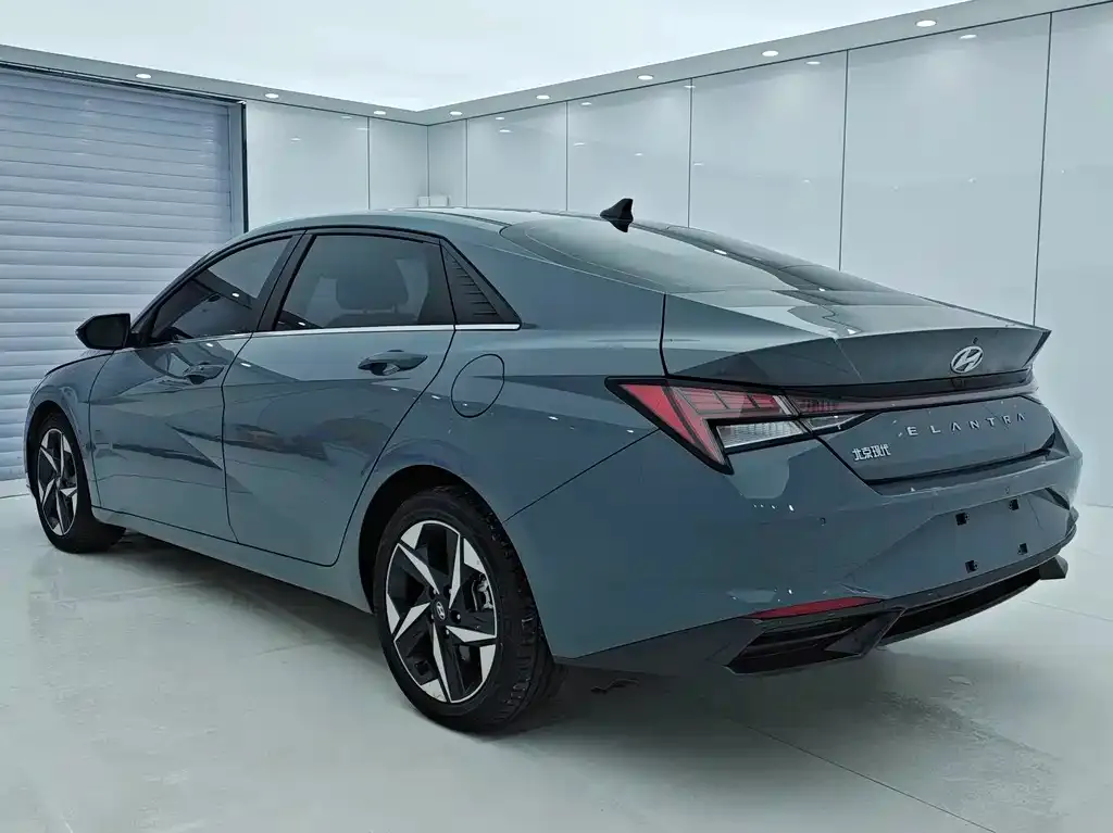 Hyundai Elantra 2022 из CN, фото 9