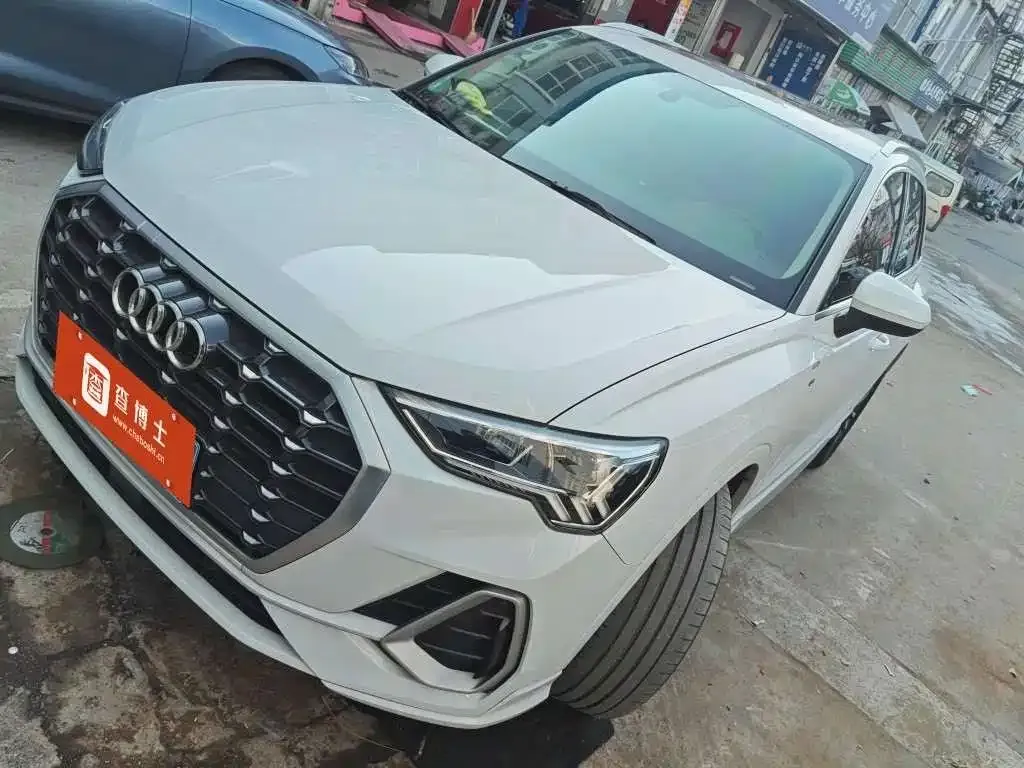 Audi Q3 2021 из CN, фото 1