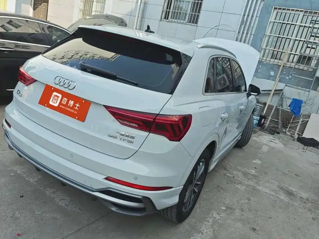 Audi Q3 2021 из CN, фото 2