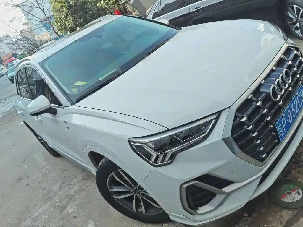 Audi Q3 2021 из CN, фото 8