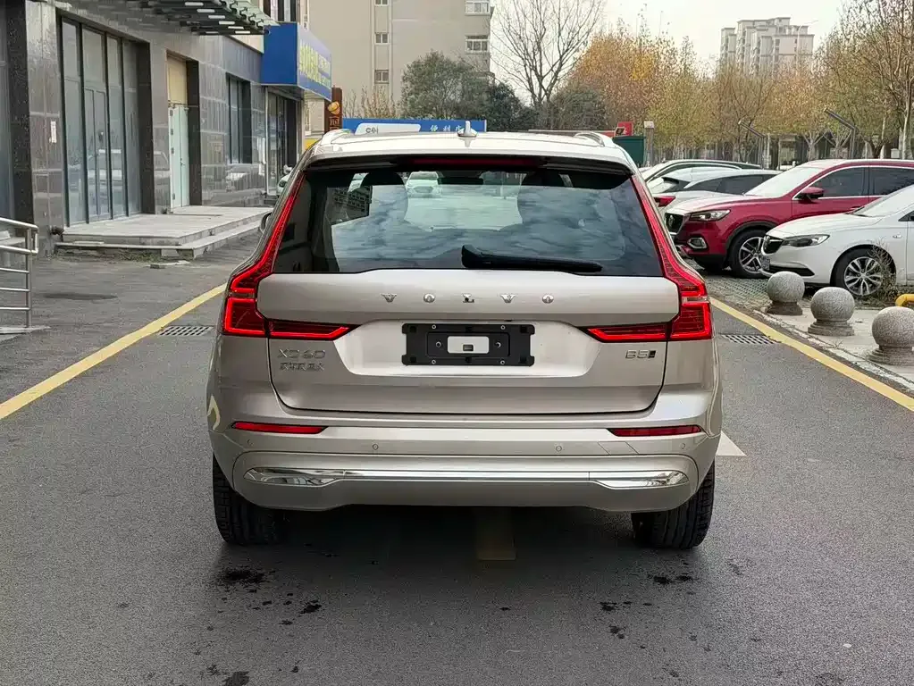 Volvo XC60 2025 из CN, фото 7