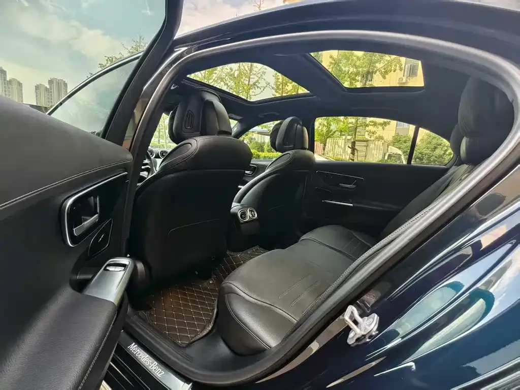 Mercedes-Benz C-Class 2024 из CN, фото 3