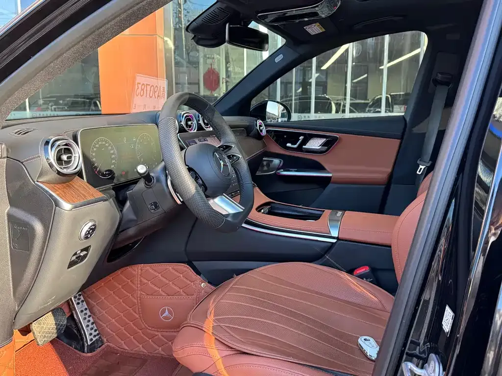 Mercedes-Benz GLC 2024 из CN, фото 6