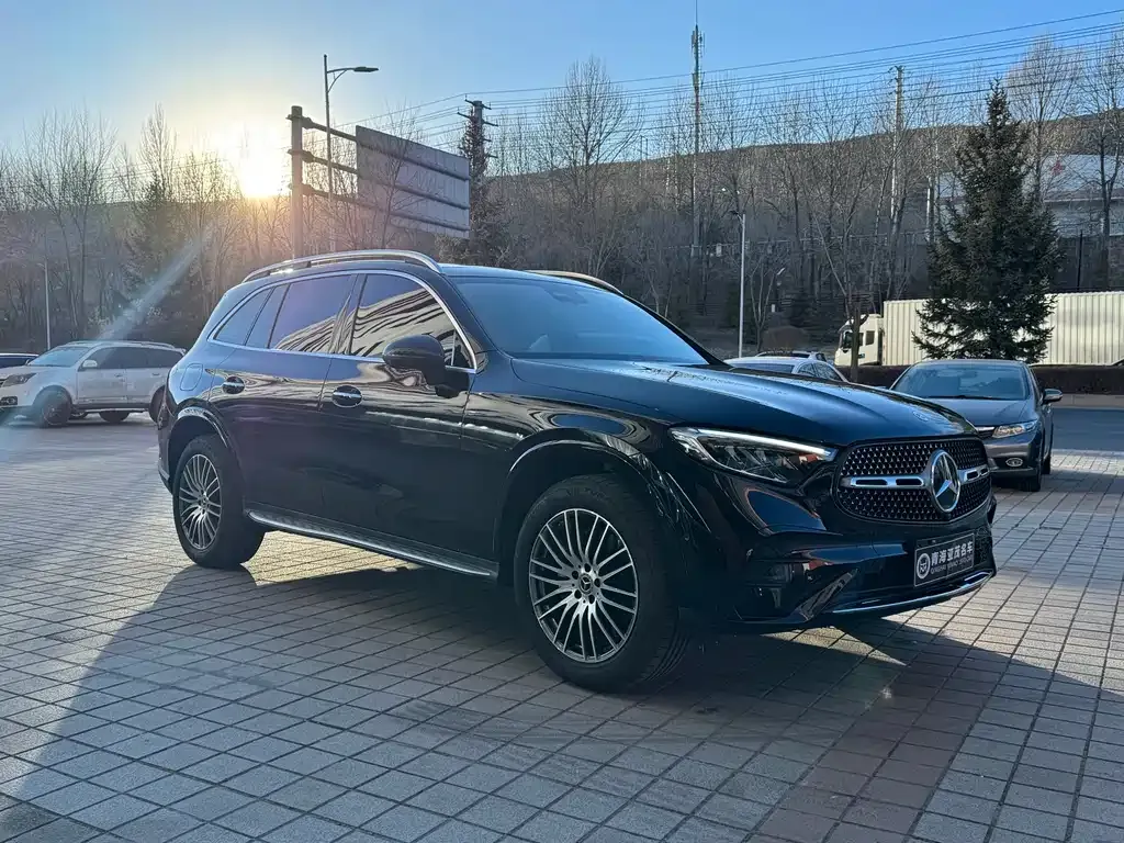 Mercedes-Benz GLC 2024 из CN, фото 2