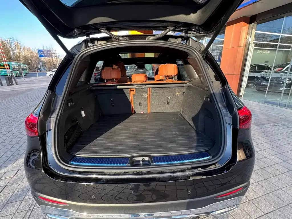 Mercedes-Benz GLC 2024 из CN, фото 5