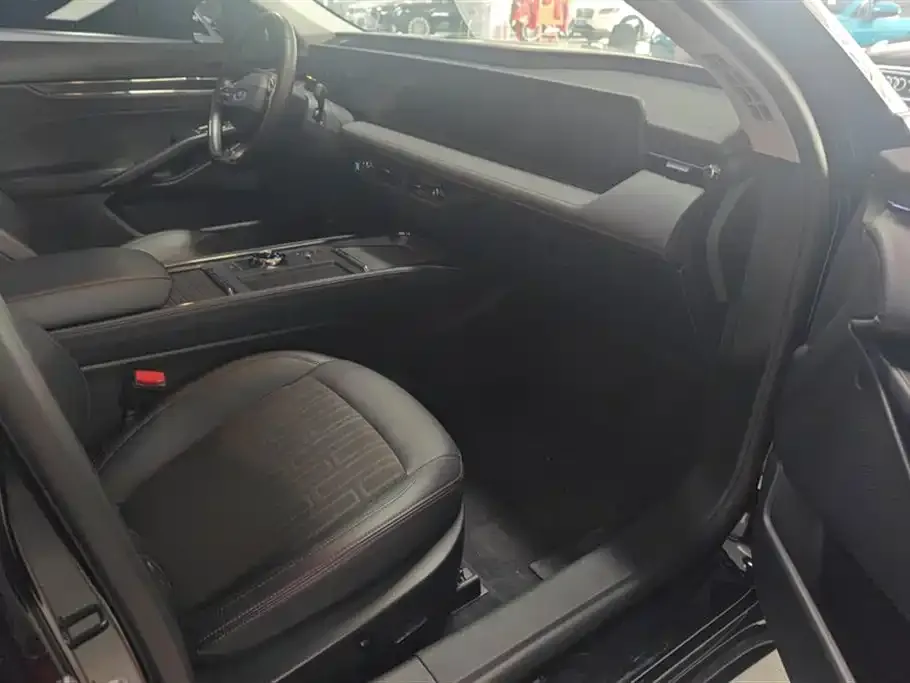 Ford Mondeo 2024 из CN, фото 8
