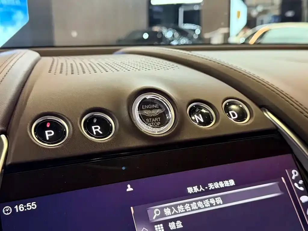 Aston Martin DBX 2023 из CN, фото 5