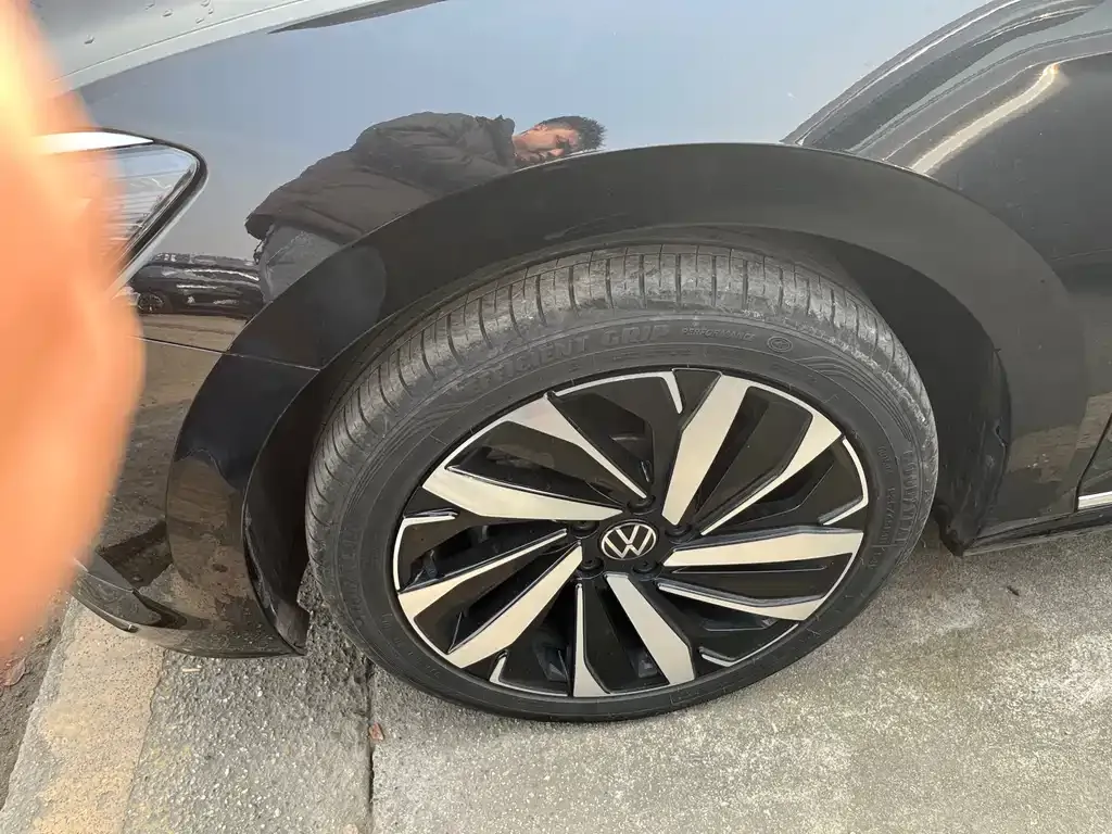 Volkswagen Passat 2024 из CN, фото 9