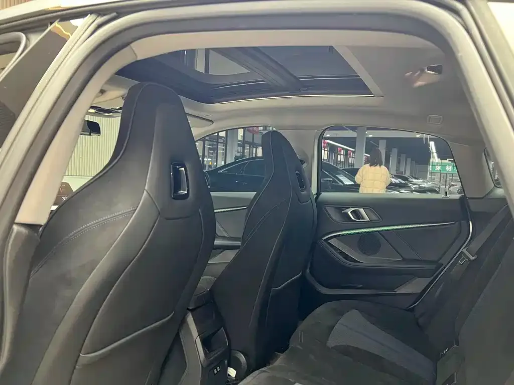 BMW 2 Series (Import) 2024 из CN, фото 5
