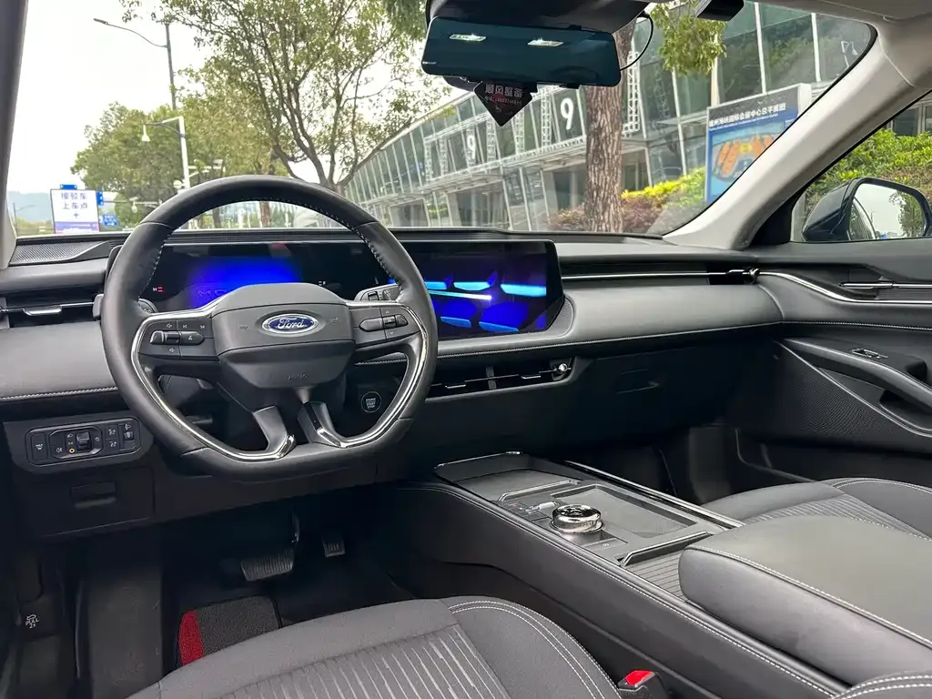 Ford Mondeo 2022 из CN, фото 4