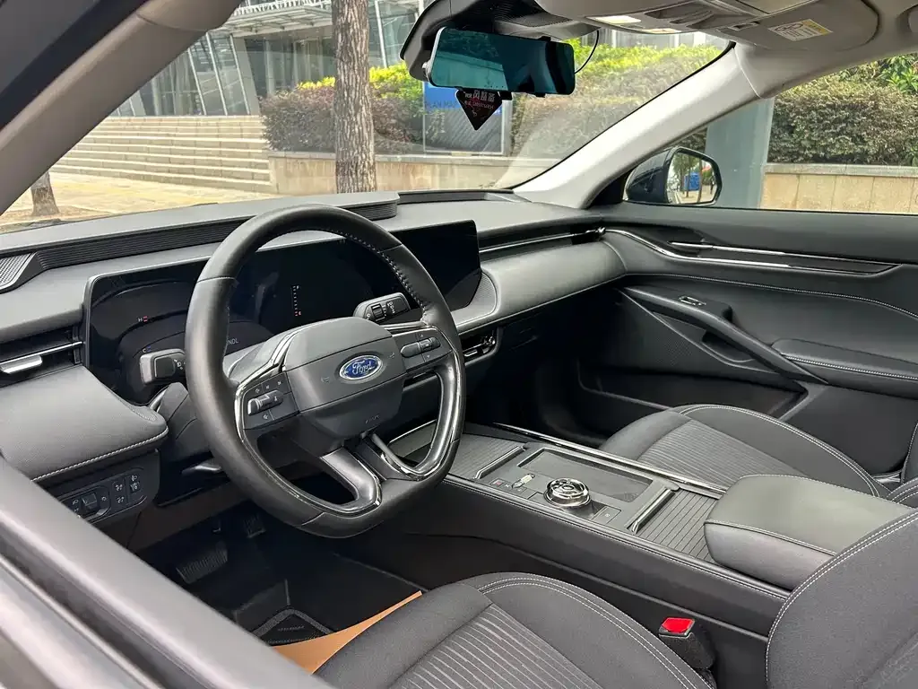 Ford Mondeo 2022 из CN, фото 5
