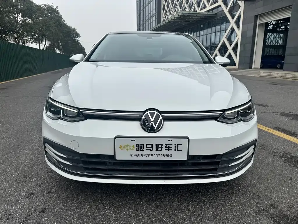 Volkswagen Golf — фото 6
