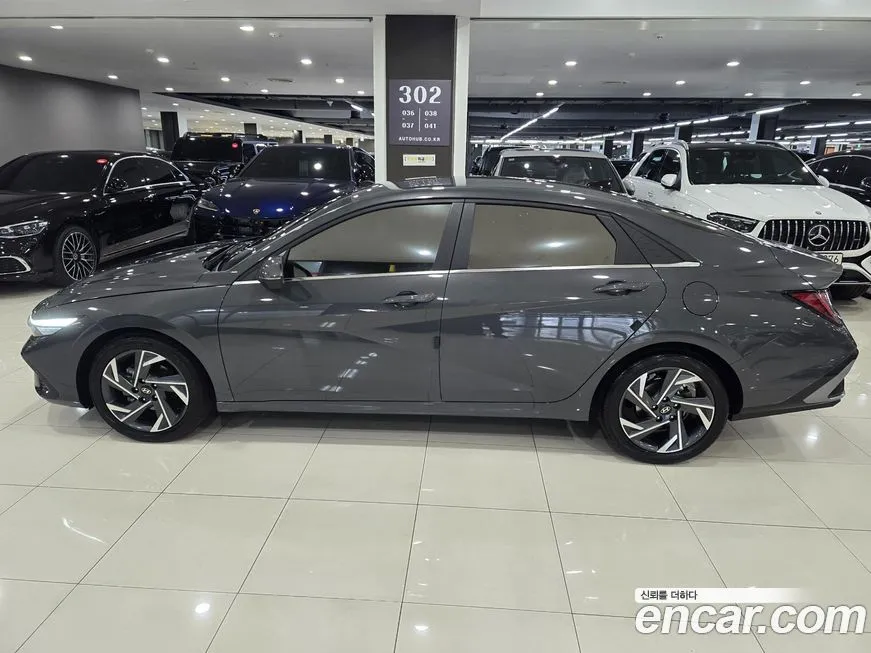 Hyundai AVANTE 2024 из KR, фото 2