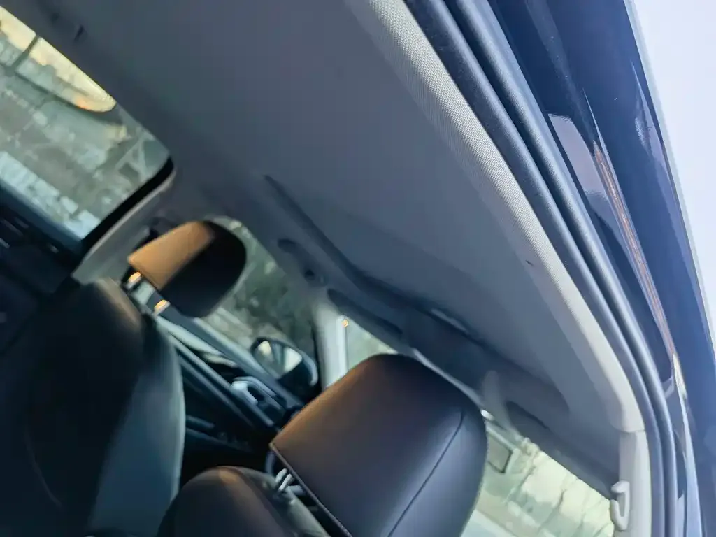 Volkswagen Passat 2024 из CN, фото 2