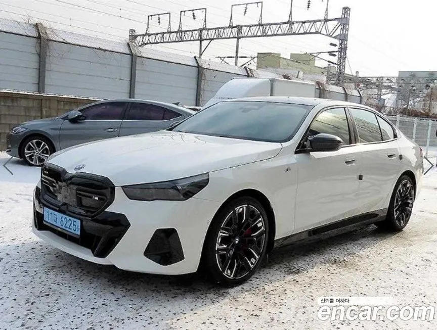 BMW i5 2024 из KR, фото 2