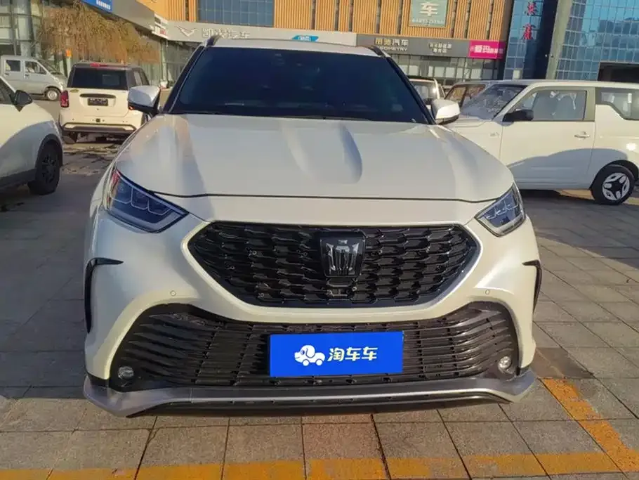 Toyota Crown Kluger 2022 из CN, фото 9