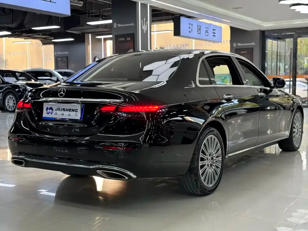Mercedes-Benz E-Class 2022 из CN, фото 3
