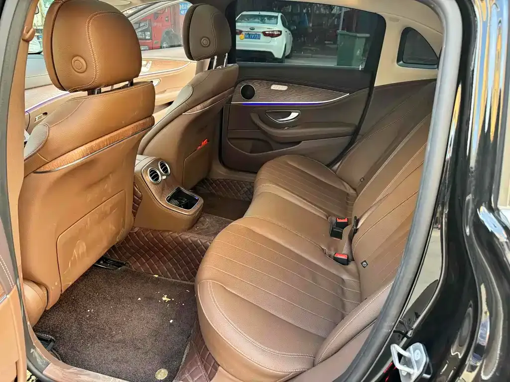 Mercedes-Benz E-Class 2022 из CN, фото 4