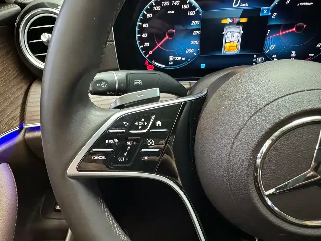 Mercedes-Benz E-Class 2022 из CN, фото 8