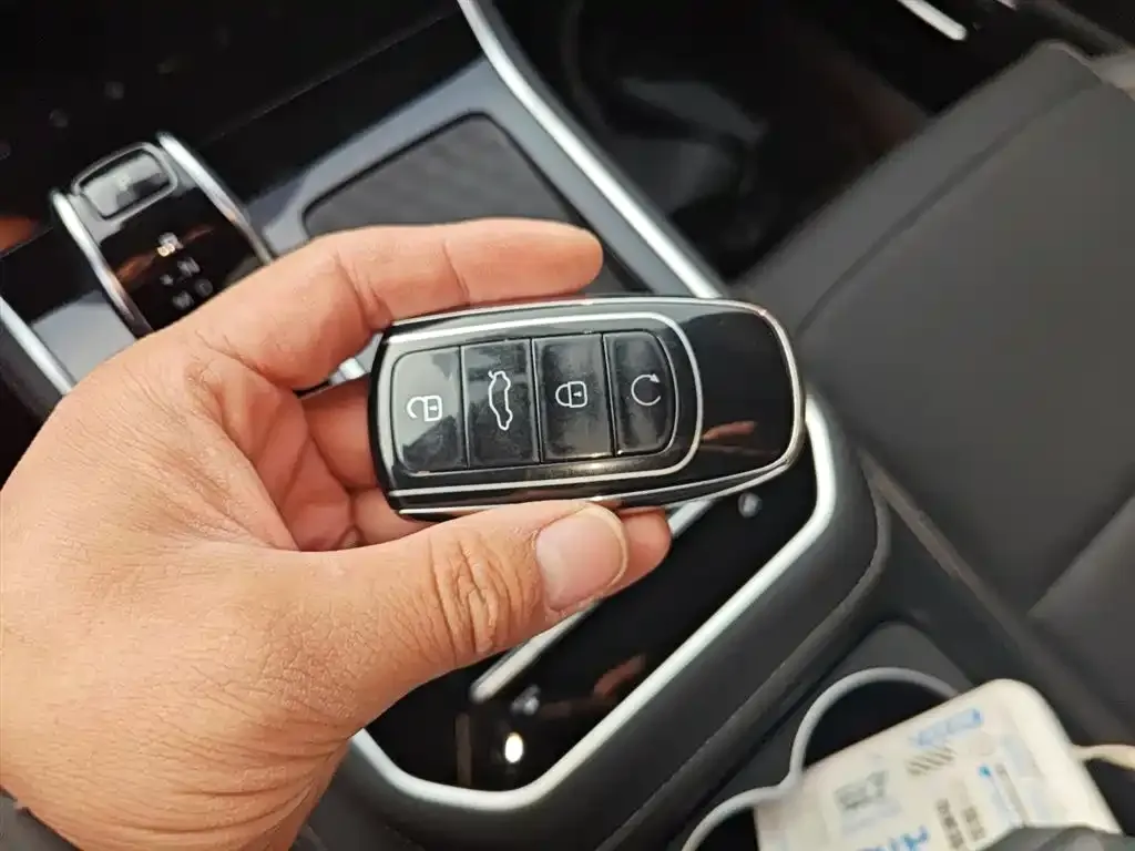 Chery Tiggo 8 2024 из CN, фото 3