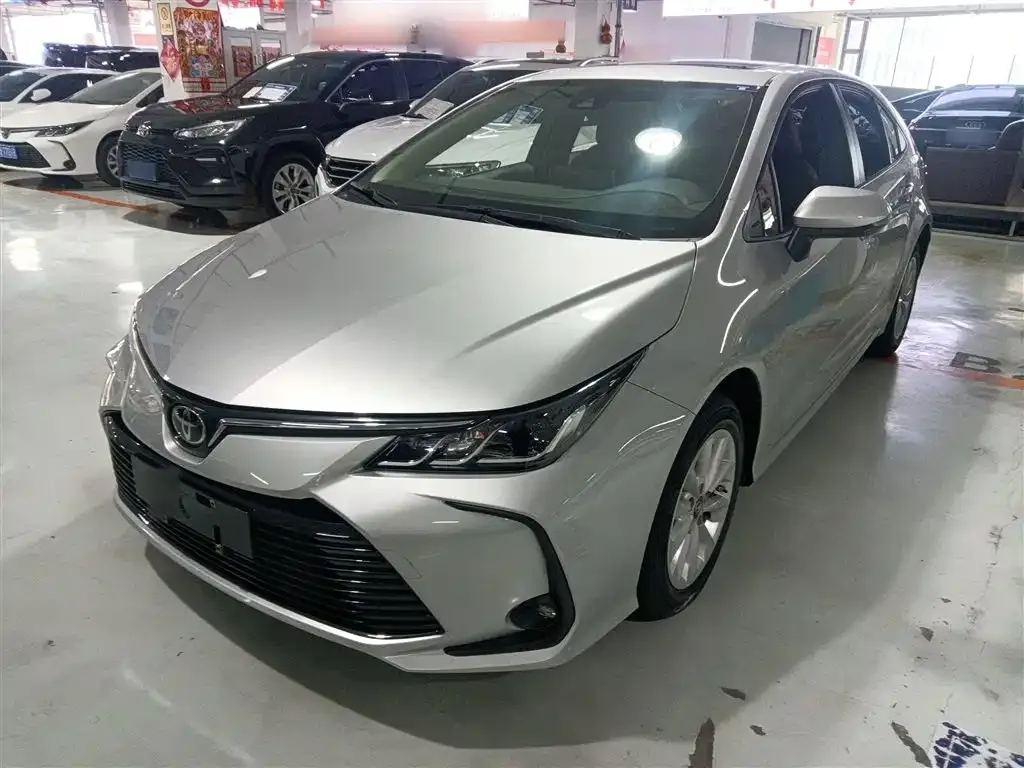 Toyota Corolla 2022 из CN, фото 1