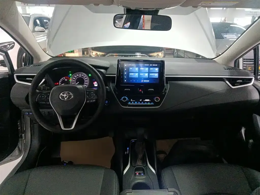 Toyota Corolla 2022 из CN, фото 8