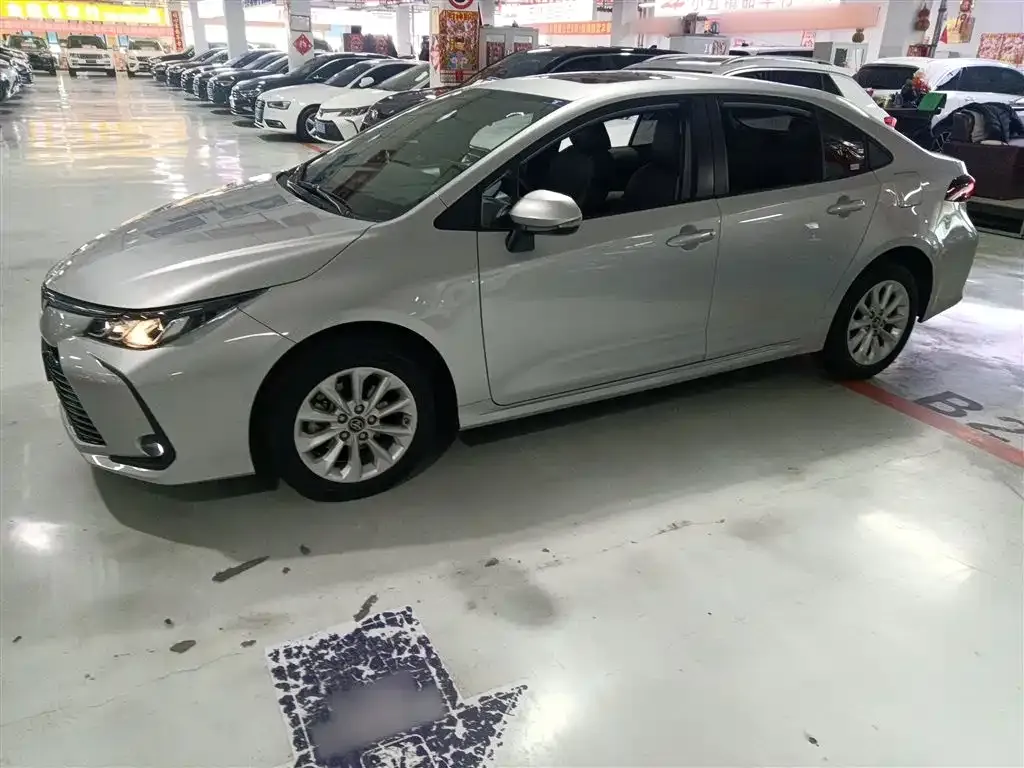 Toyota Corolla 2022 из CN, фото 10