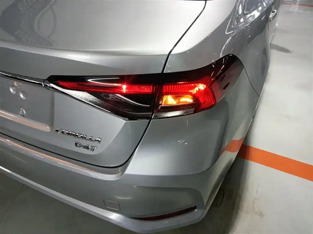 Toyota Corolla 2022 из CN, фото 2