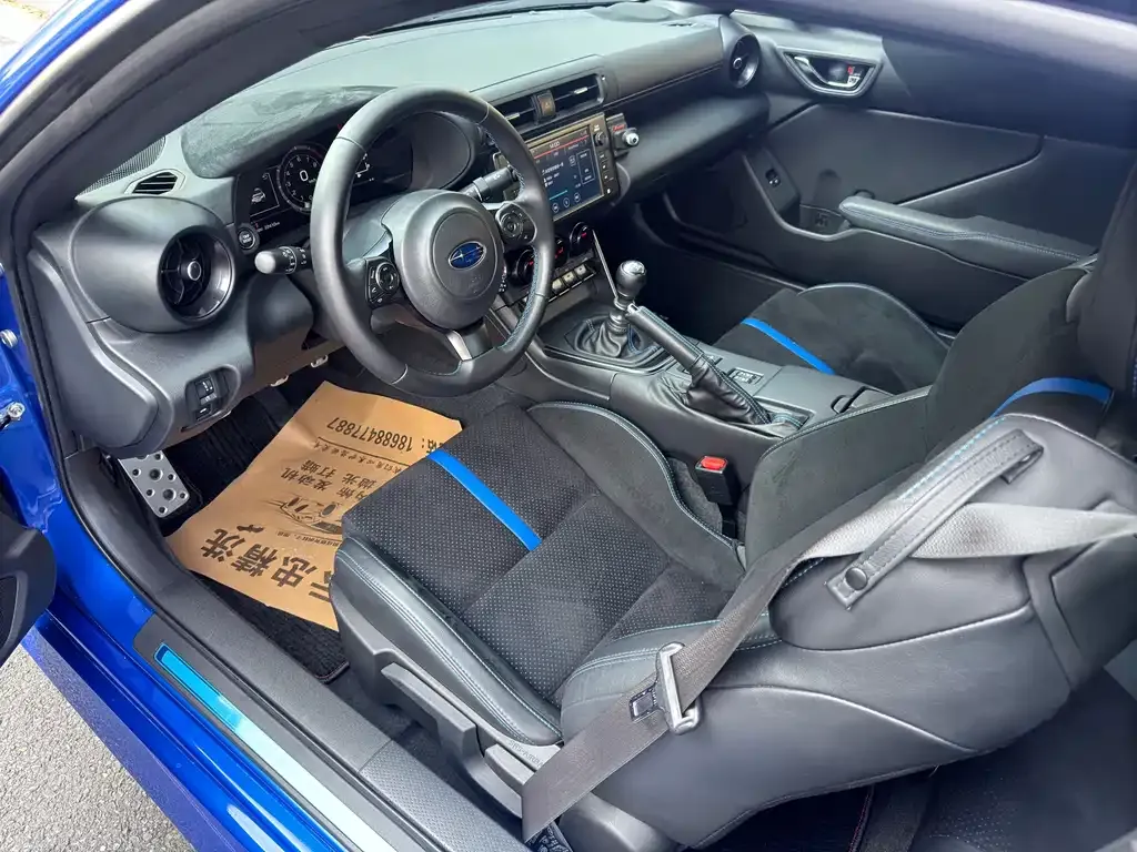 Subaru BRZ — фото 2