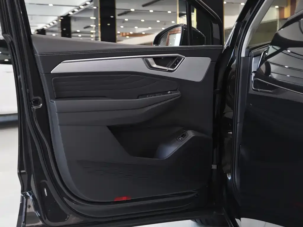 Volkswagen Talagon 2023 из CN, фото 3