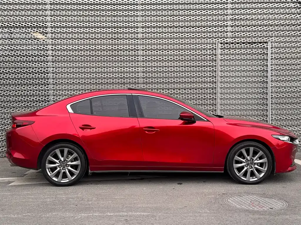 Mazda 3 Axela 2021 из CN, фото 8